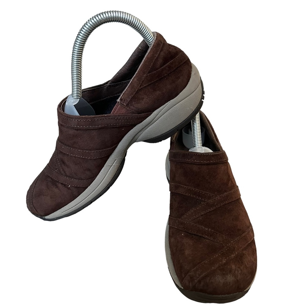 Merrell Brown Suede Leather Slip on Loafer Size: 7.5